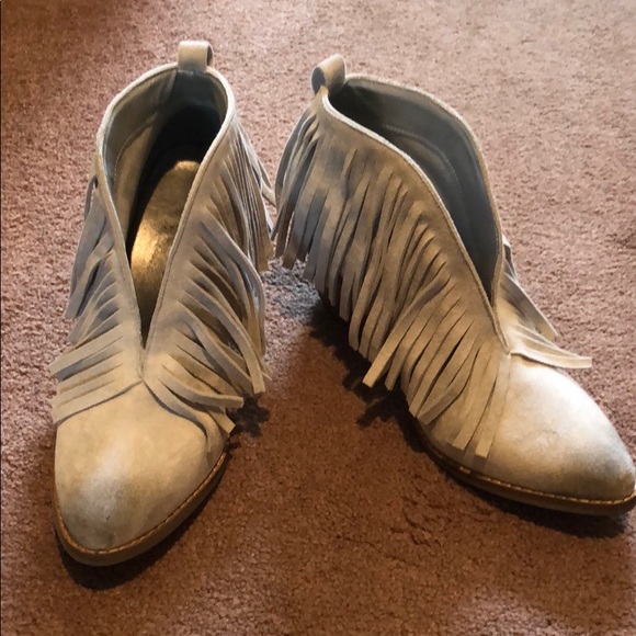 Fringe booties - Picture 1 of 3